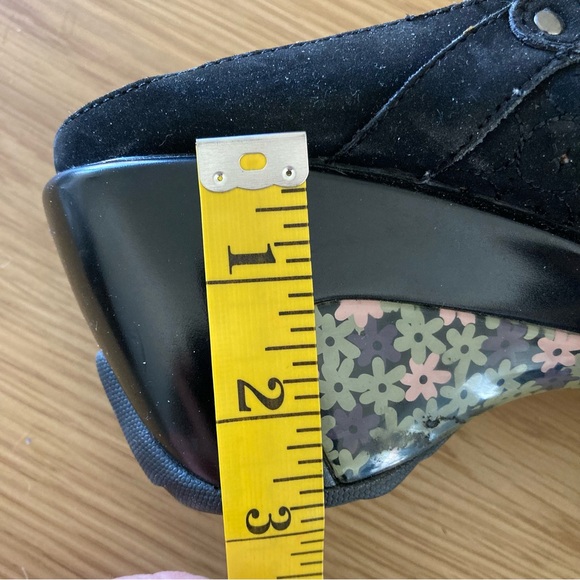 J-41 Size 11 Black Mary Jane Shoes - Picture 8 of 8